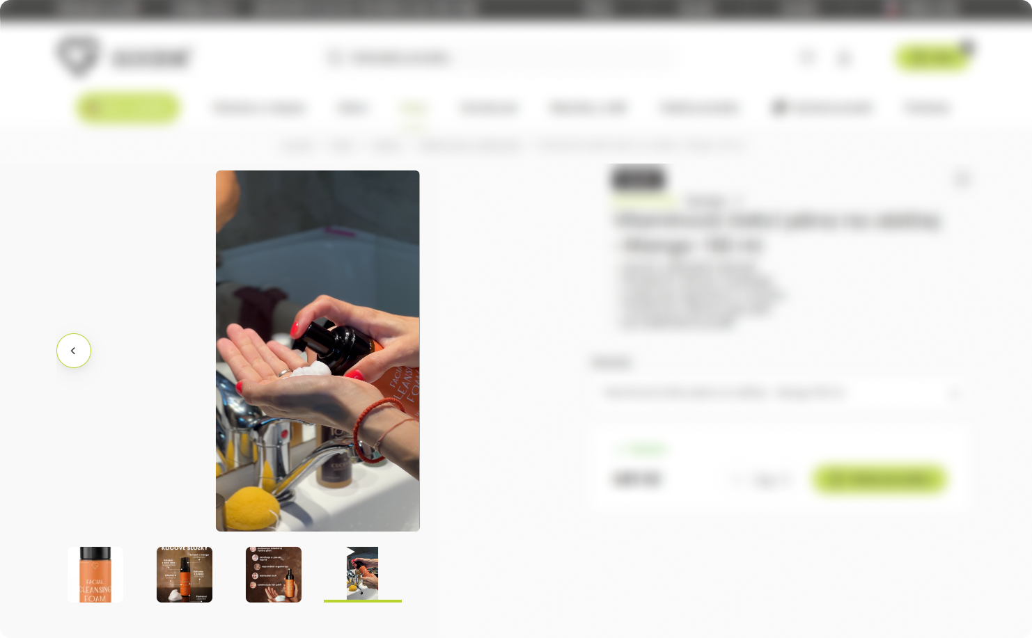 Video mezi fotografiemi produktu